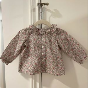 Bonpoint ruffle collar liberty print blouse.